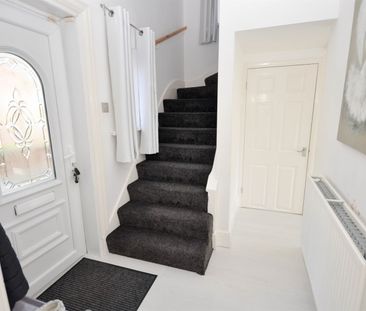 3 bed semi-detached house to rent in Broadway, Gateshead, NE9 - Photo 1