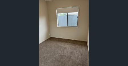 Brand new 3-bedroom attached house for rent - Photo 3