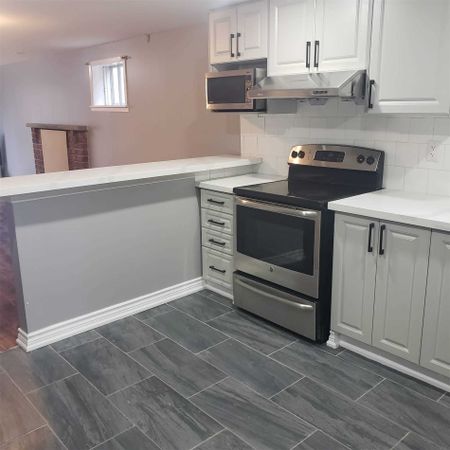 For Lease - 81 Millhouse Crescent Unit# Lower, Toronto, Ontario - Photo 5