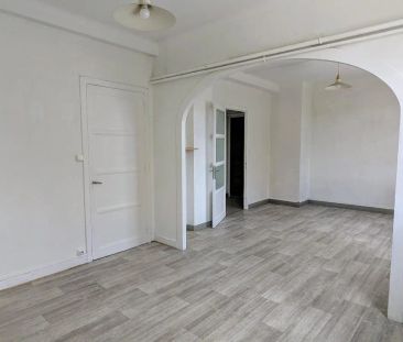 Appartement à louer 2 pièces 57m² - Photo 2