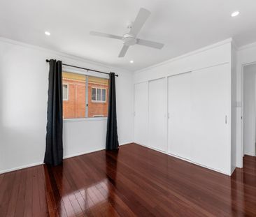 8 Girraman Street, Chermside West QLD 4032 - House For Rent - $800 ... - Photo 5