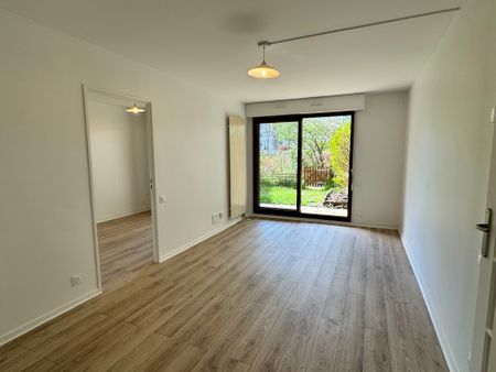 Appartement - 2 pièces - 44,73 m² - Suresnes - Photo 3