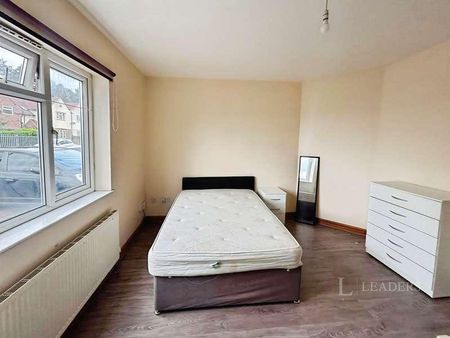 Room One, Rowditch Avenue, Derby, Derbyshire, DE22 - Photo 2