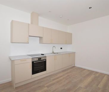 1 bedroom apartment to rent - Photo 4