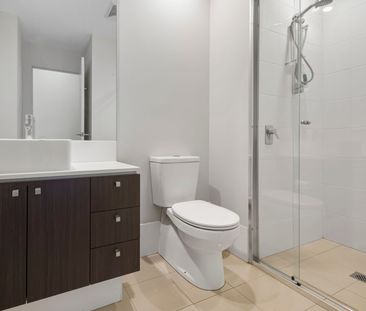 Luxury Living - 1x1 Pelago East Apartment - Photo 5