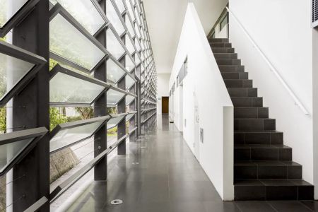 Style, Sophistication and Substance in the 'Edo' Building - Photo 5