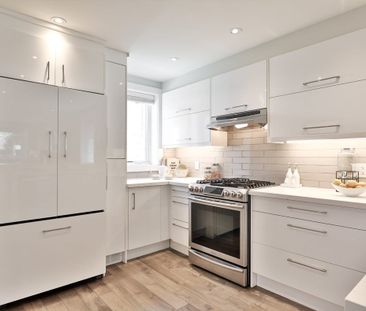 For Lease - 365 Harvie Avenue, Toronto, Ontario - Photo 4