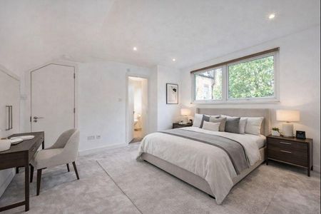 5 bedroom terraced house to rent - Photo 4