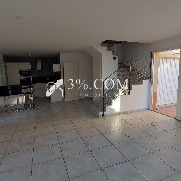 AGENCE 3%;COM : MARSEILLE 13008 COEUR DE BONNEVEINE LOCATION MAISON T4 AVEC GARAGE - Photo 1