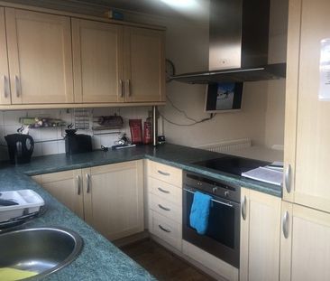 Room in a Shared House, Icknield Port Road, B16 - Photo 5