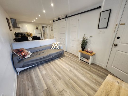 9325 Avenue Souligny, #A - Photo 1