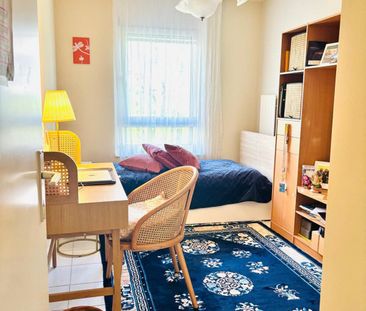 Very nice 5.5 room apartment fully furnished with balcony in Petit-... - Photo 4