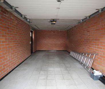 Een woning met 3 slaapkamers, garage en tuin vlakbij het centrum va... - Photo 5
