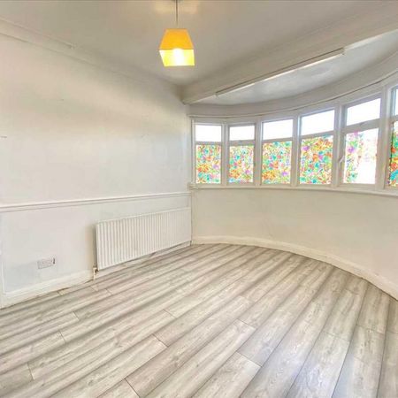 House share to rent - Photo 4