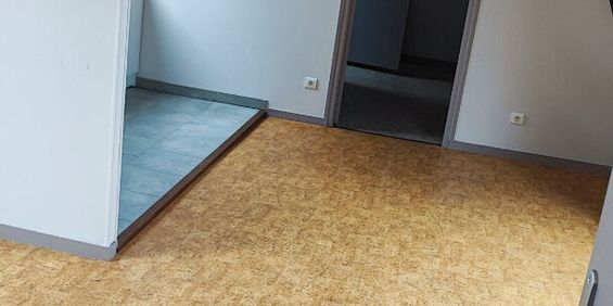 Location Appartement 2 pièces 29m² CLERES 76690 - Photo 3