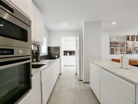 3 Bed Townhouse for Rent in Calahonda - Photo 3