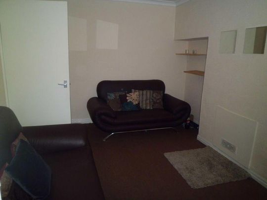 4 bedroom house to rent - Photo 1