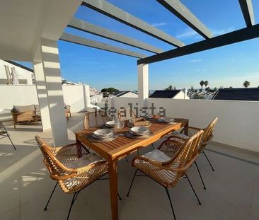 Alquiler de ático en Calle Surinam, 2 - Foto 1