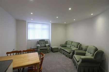 Belmont Road Lower Flat, Southampton, SO17 - Photo 3