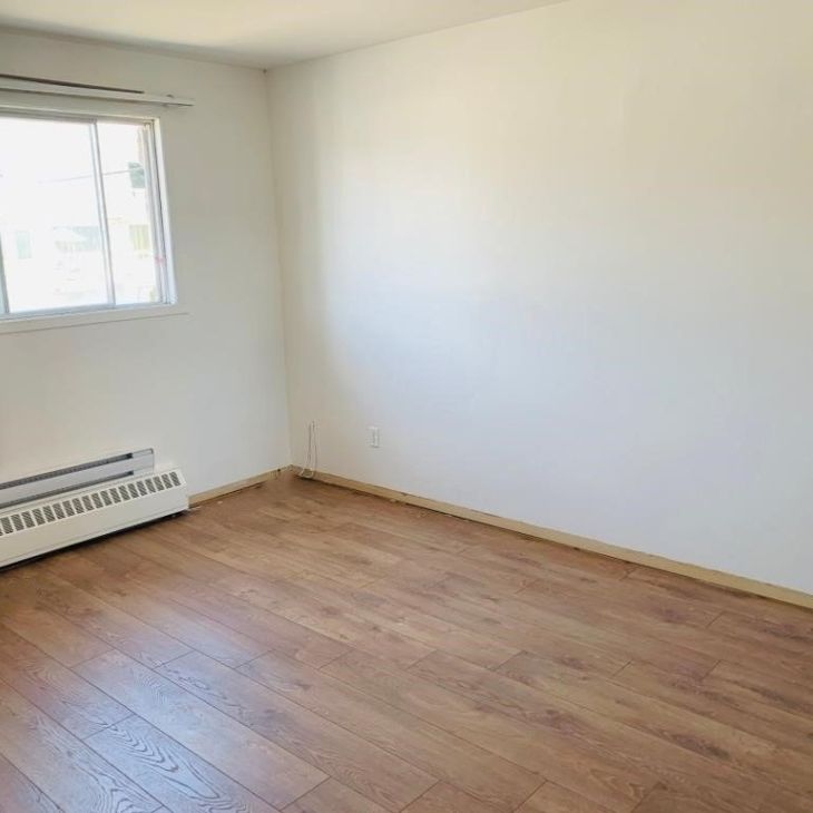 2486 Rue Vimont, J4L 3Y1, J4L 3Y1, Longueuil - Photo 1