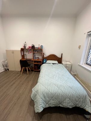 Collinswood - Photo 1