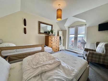 2 bedroom semi-detached house to rent - Photo 4