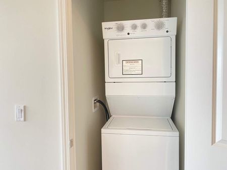 For Lease - 349 Rathburn Road Unit# 2317, Mississauga, Ontario - Photo 2
