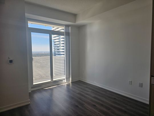 For Lease - 28 Interchange Way Unit# 4215, Vaughan, Ontario - Photo 1