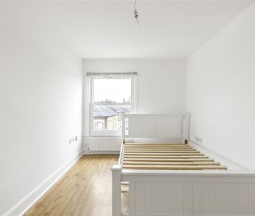 77 Atlantic Road, Brixton, SW9 - Photo 2