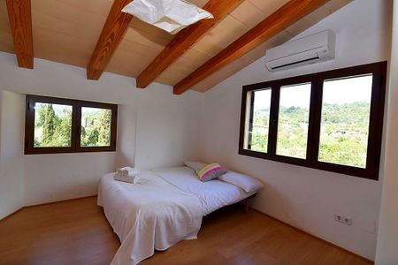 4 bedroom exclusive country house for rent in Soller, Balearic Islands - Photo 3