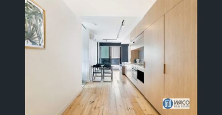 Modern 2-Bedroom Apartment Near Albert Park Lake -FURNISHED - Photo 5