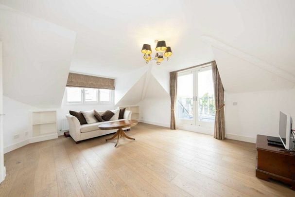 Belsize Park, Hampstead, NW3 - Photo 1