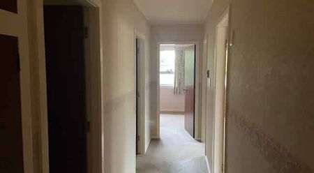 PLEASANT POINT - 3 BEDROOMS - Photo 4