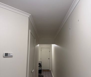 Craigieburn - Photo 1