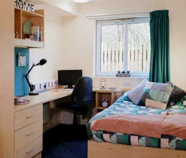 3/4 Bed Standard Ensuite - Photo 2