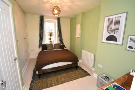 2 bedroom apartment to rent High Street South, Dunstable, LU6 - Photo 4