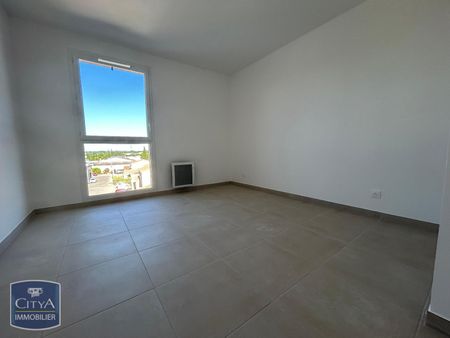 Location Appartement 3 pièces 64m² CAVAILLON 84300 - Photo 5