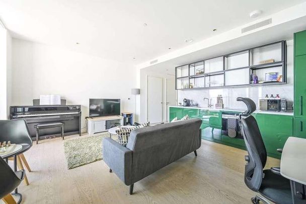 Wardian London, Canary Wharf, E14 - Photo 1