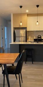 Grand 5 ½ moderne – Vue sur le Mont St-Hilaire – 2 stationnements - Photo 3