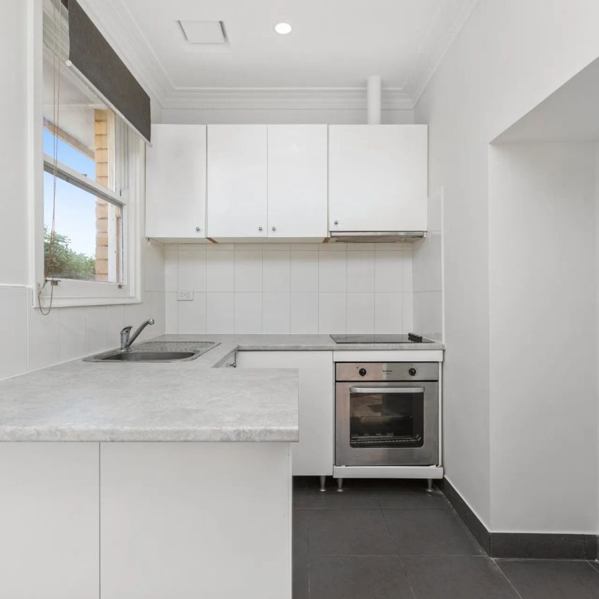 Unit 3/7 Como Parade East, Mentone. - Photo 1