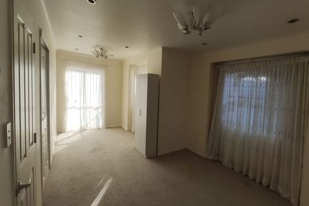 Charming 3BR Birkdale Haven w/ Deck - Photo 4