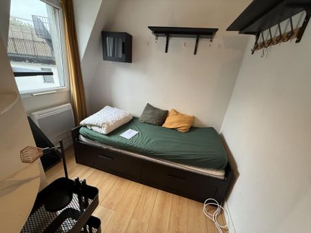Location Appartement 1 pièce Meublé 11m² PARIS 9ème - Photo 3