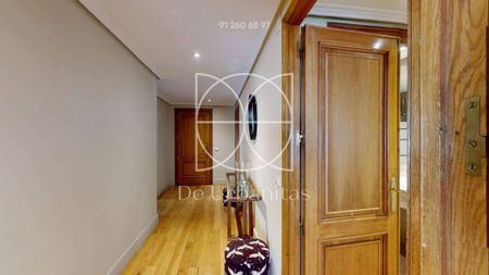 4 room luxury Flat for rent in Madrid, Spain - Photo 3