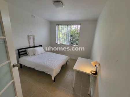 Room 7 #196 - Photo 4