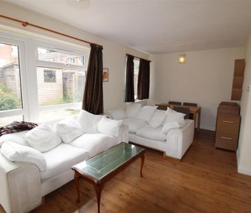 2 bedroom house to rent - Photo 1