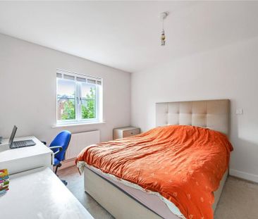 3 bedroom detached house to rent - Photo 5