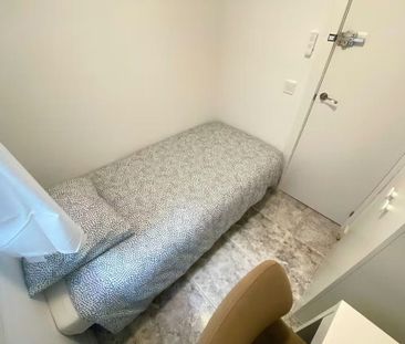 Calle del Sáhara, Madrid, Community of Madrid 28041 - Photo 3