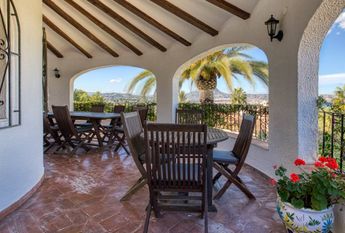 Villa to rent in Javea