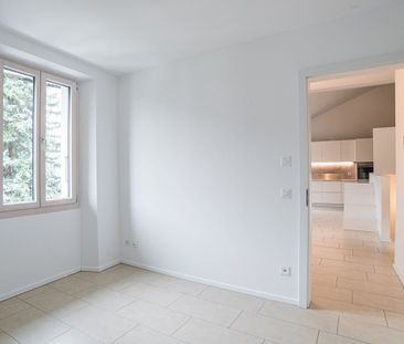 MELANO - 3,5 LOCALI RISTRUTTURATO CON COMFORT MODERNI - Foto 2