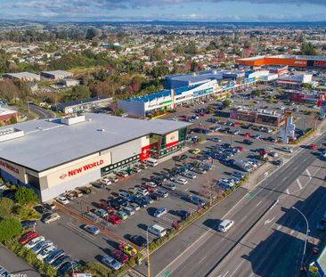 Fresh, Fun & Full of Light! - Photo 4